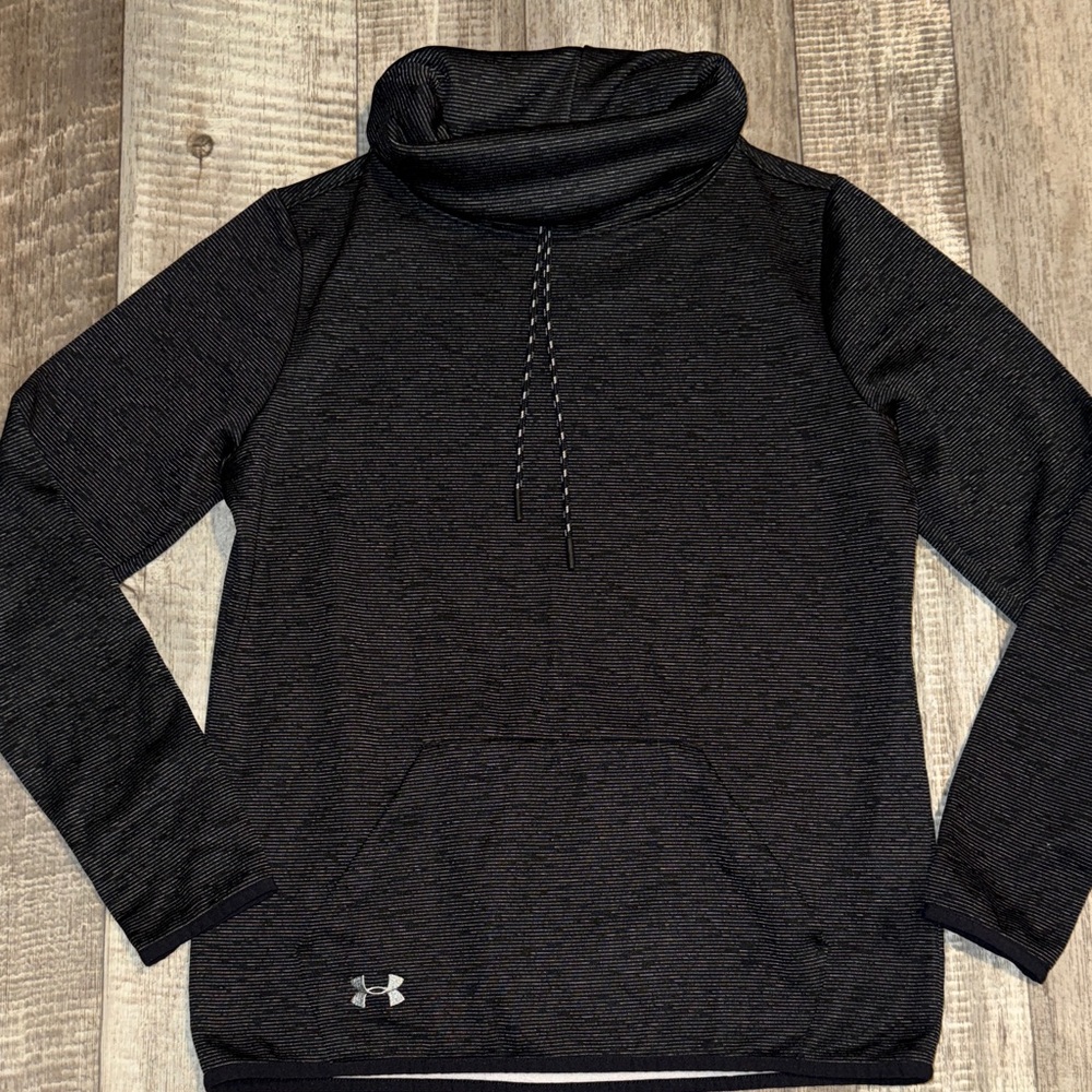 Under Armour Charcoal Turtleneck Sweatshirt- size Small